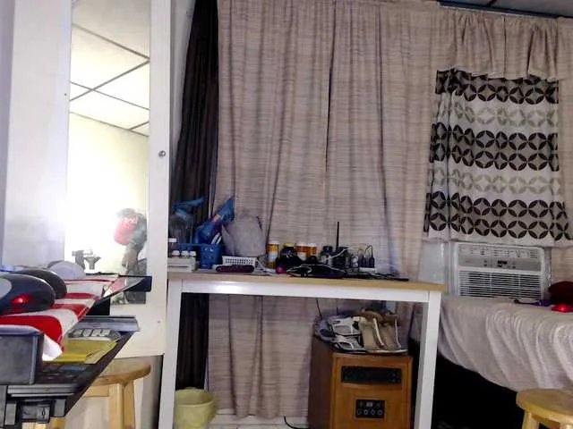 Freechat AnalTaxi on BongaCams