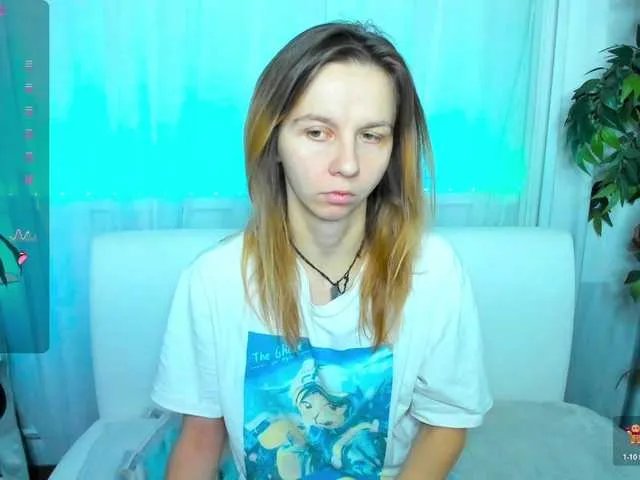 Offline Beellami on BongaCams