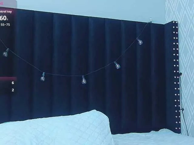 Offline daddyysObsessed on BongaCams