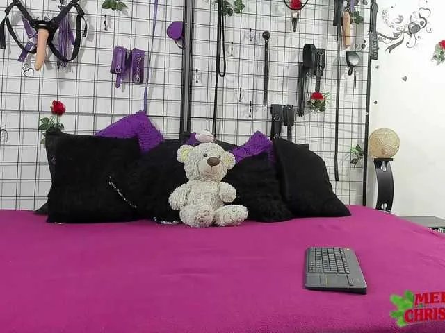 Offline Dreamgirlss on BongaCams