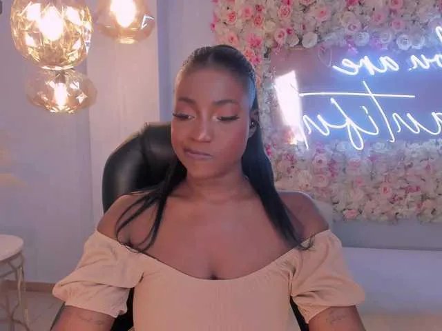 Offline SavannahStorm on BongaCams