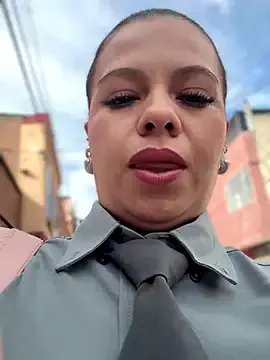 Ariana-07 on StripChat 