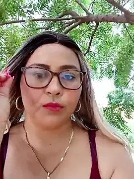 Freechat Dirty-Momm-Divorced-Hot on StripChat