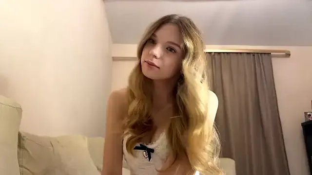 Private FruityXo on StripChat