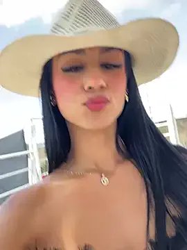 Private Juliana_Xander on StripChat